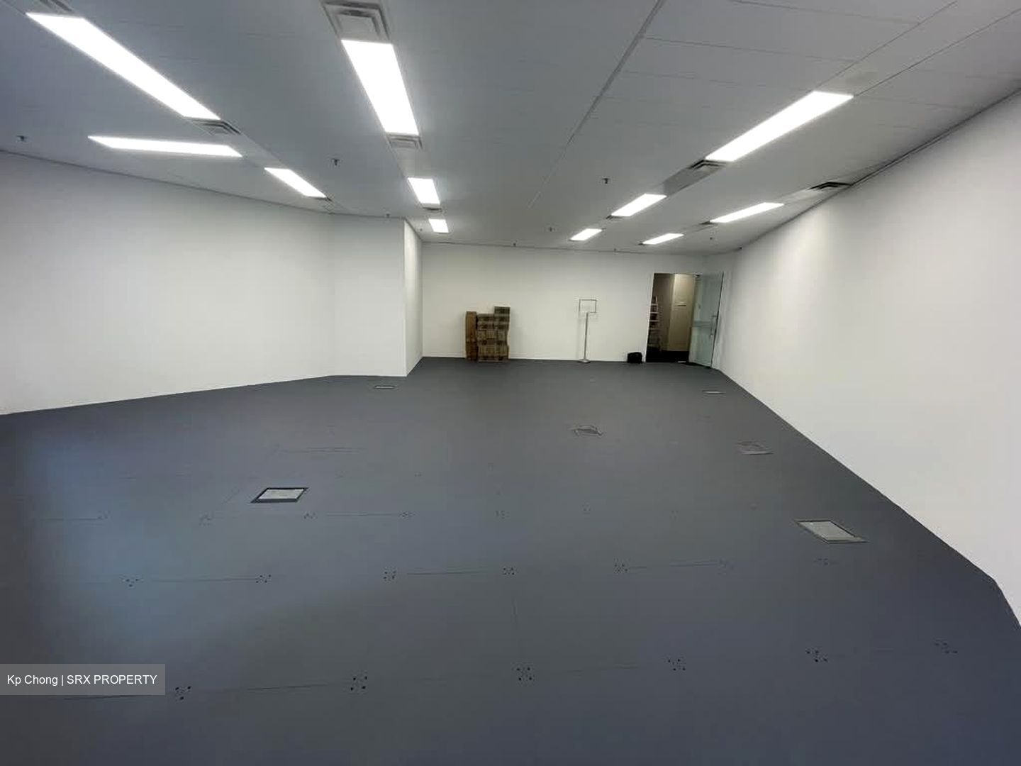 Robinson 77 (D1), Office #556773941